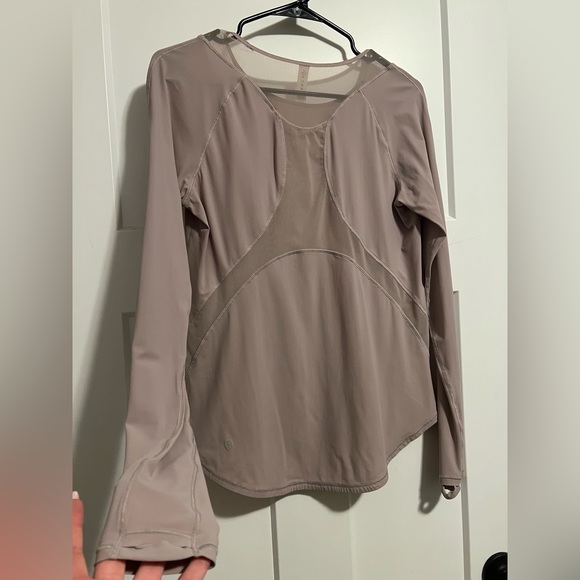 lululemon athletica Tops - Lululemon active shirt